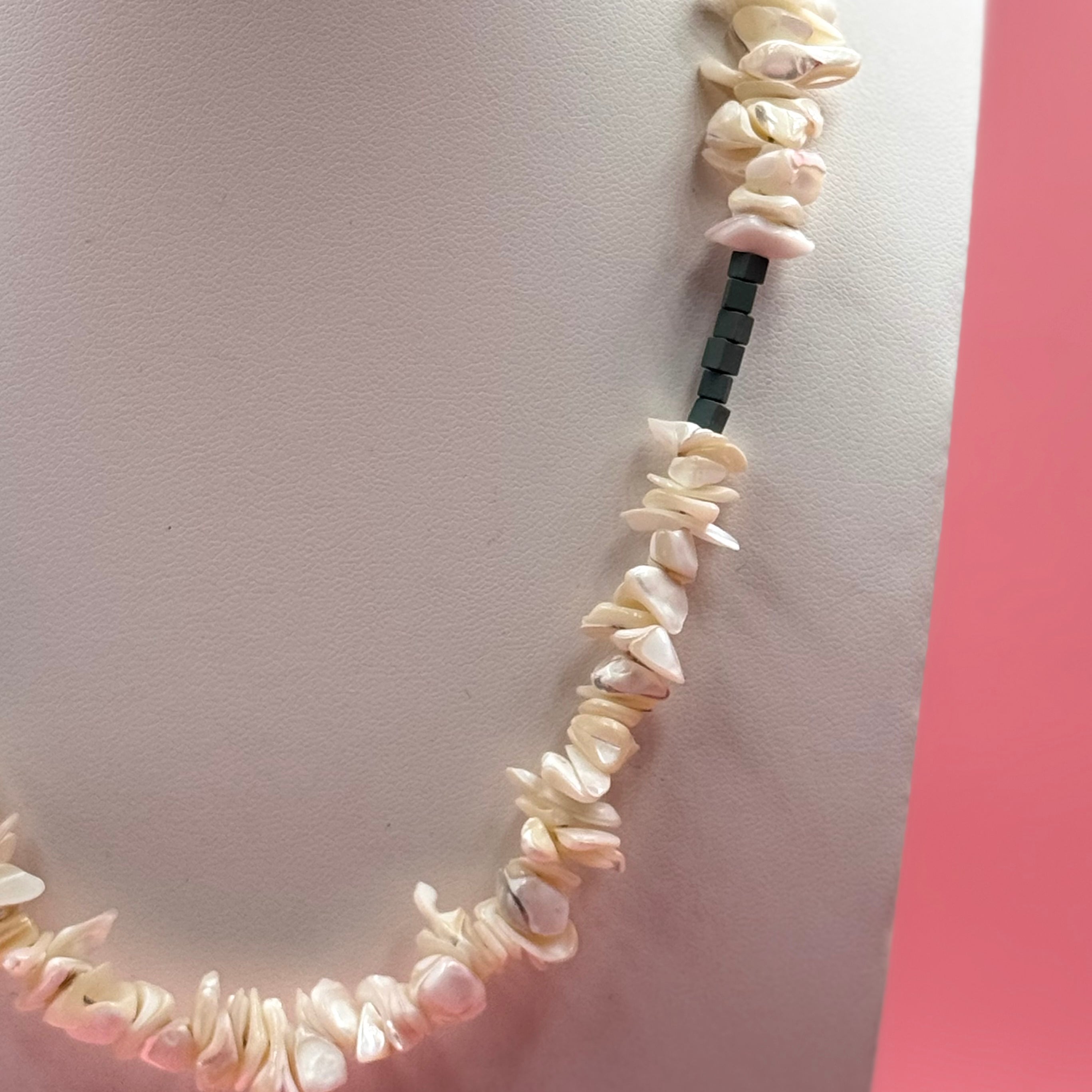 Isola Necklace