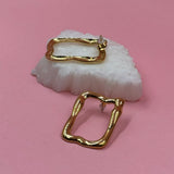 Frame gold earrings