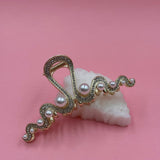 Pearl hair clip