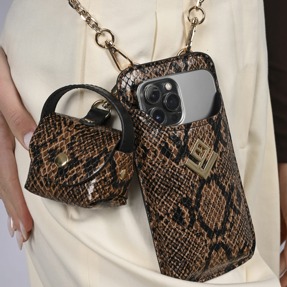 Julia Feral | Dark Brown
