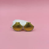 Glam Shells gold earrings